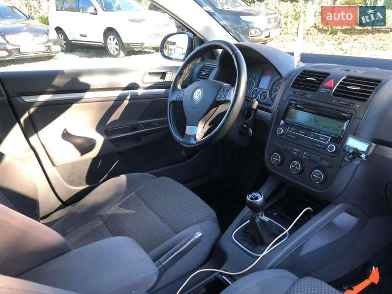Фото Volkswagen Golf з оголошення AUTO.RIA