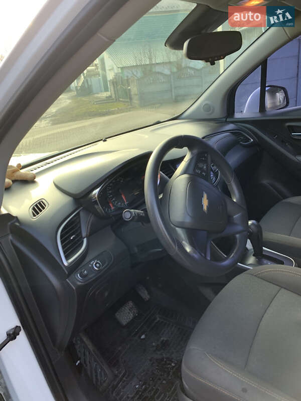 Фото Chevrolet Trax з оголошення AUTO.RIA