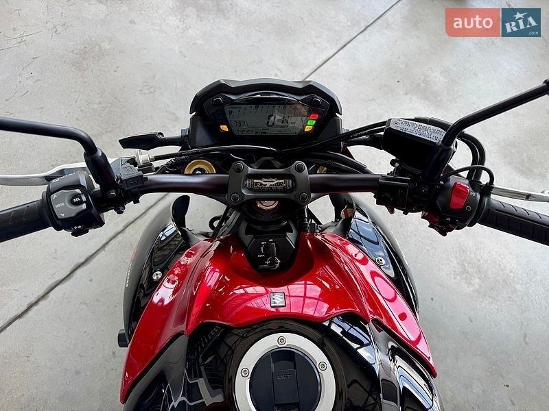 Фото Suzuki GSX-S 1000 з оголошення AUTO.RIA