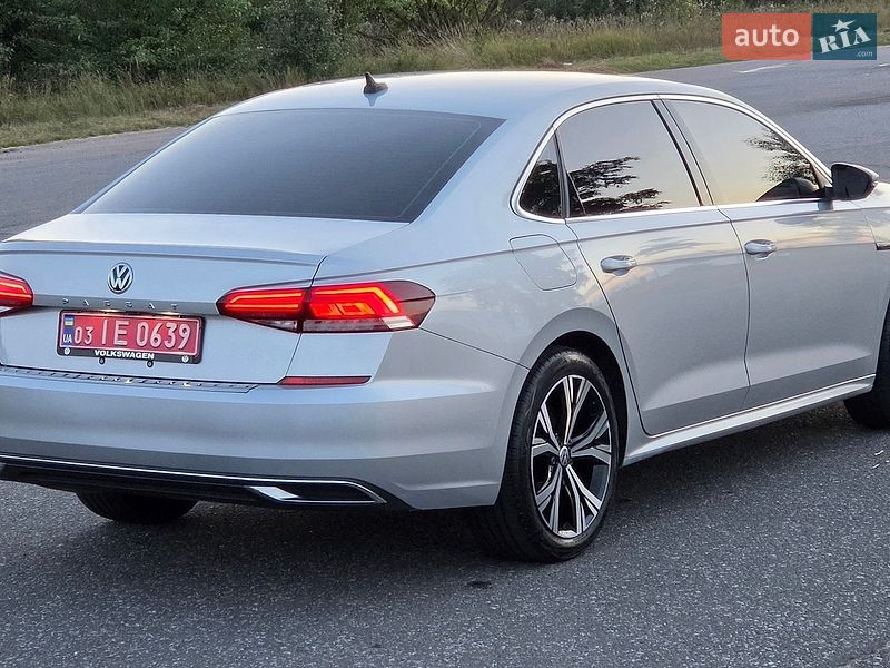 Фото Volkswagen Passat з оголошення AUTO.RIA