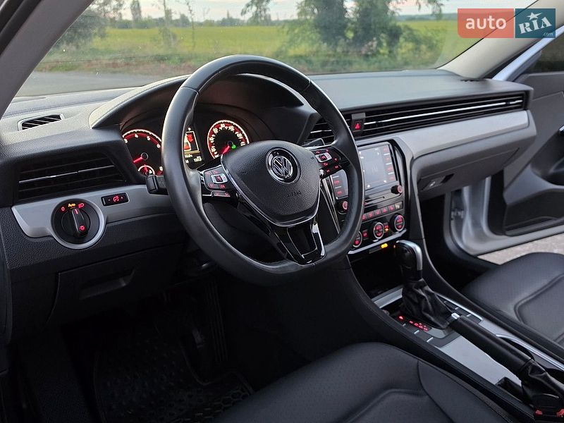 Фото Volkswagen Passat з оголошення AUTO.RIA