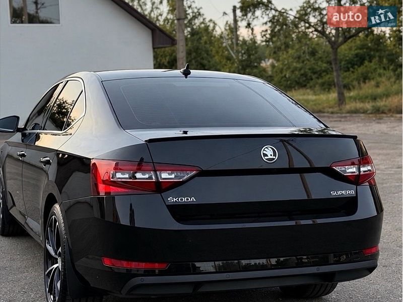Фото Skoda Superb з оголошення AUTO.RIA