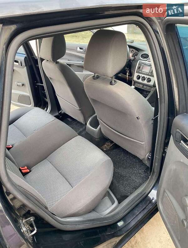 Фото Ford Focus з оголошення AUTO.RIA