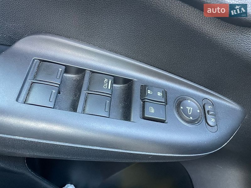 Фото Honda Fit з оголошення AUTO.RIA