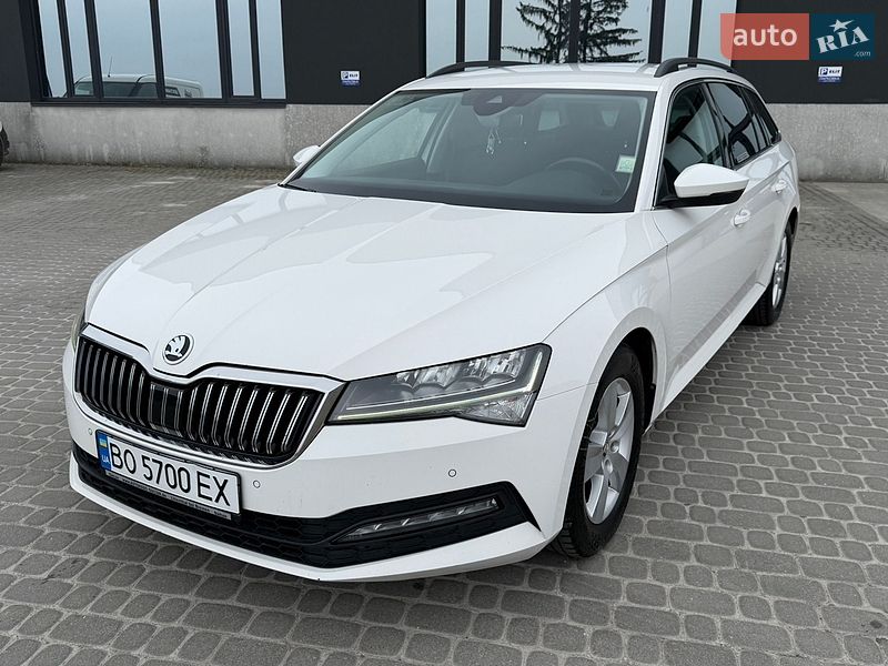 Фото Skoda Superb з оголошення AUTO.RIA
