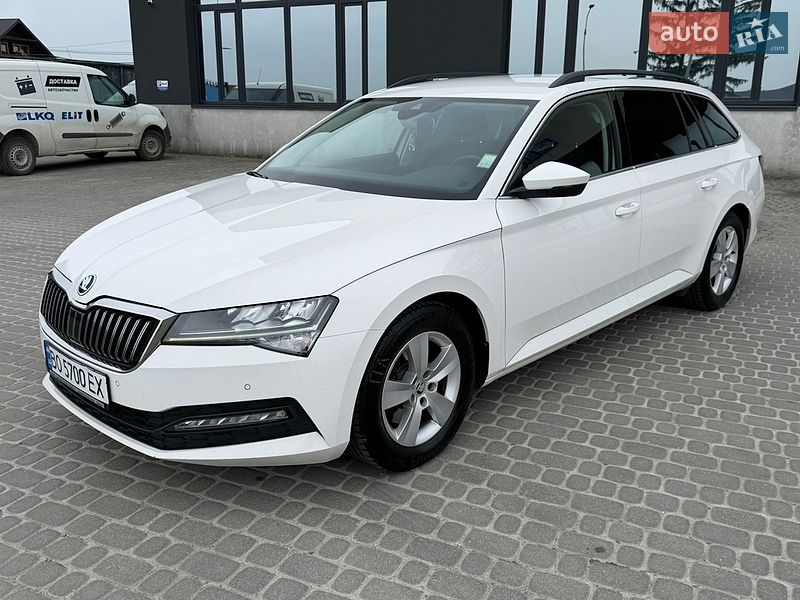 Фото Skoda Superb з оголошення AUTO.RIA