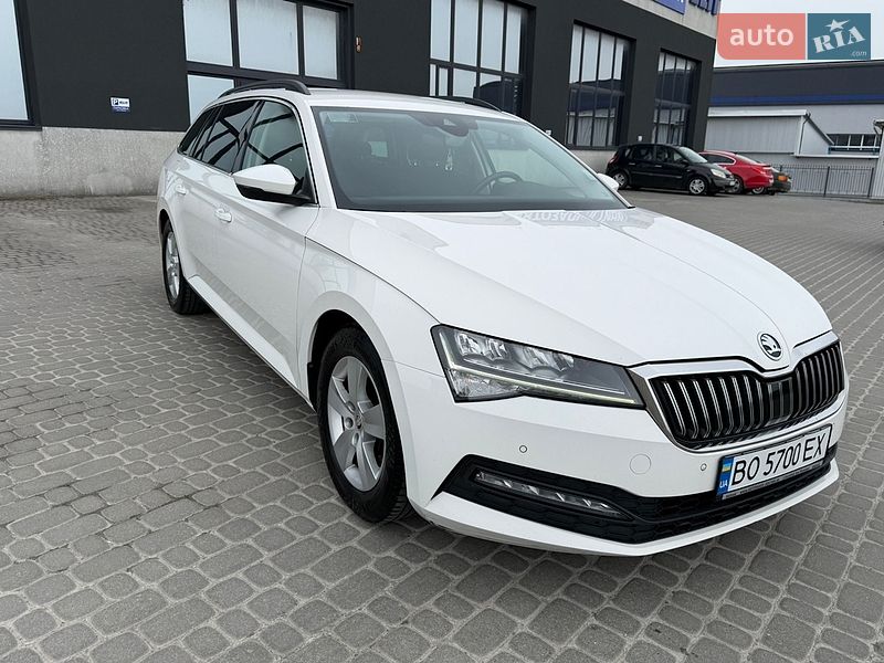 Фото Skoda Superb з оголошення AUTO.RIA