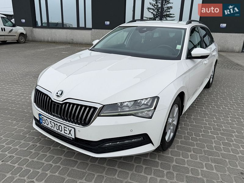 Фото Skoda Superb з оголошення AUTO.RIA