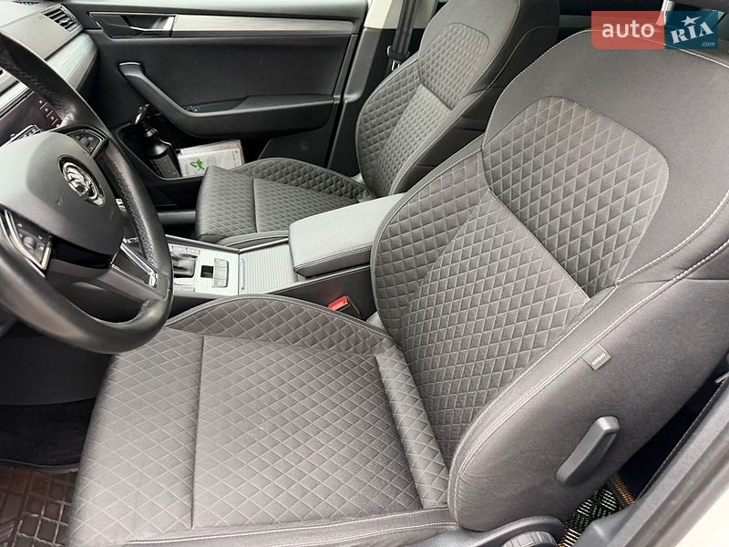 Фото Skoda Superb з оголошення AUTO.RIA
