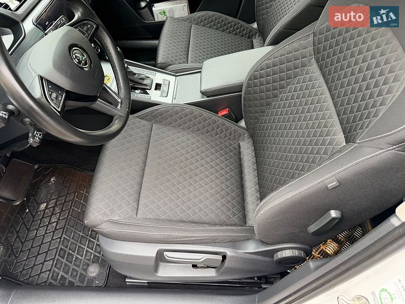 Фото Skoda Superb з оголошення AUTO.RIA