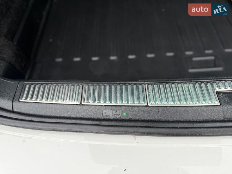Фото Skoda Superb з оголошення AUTO.RIA