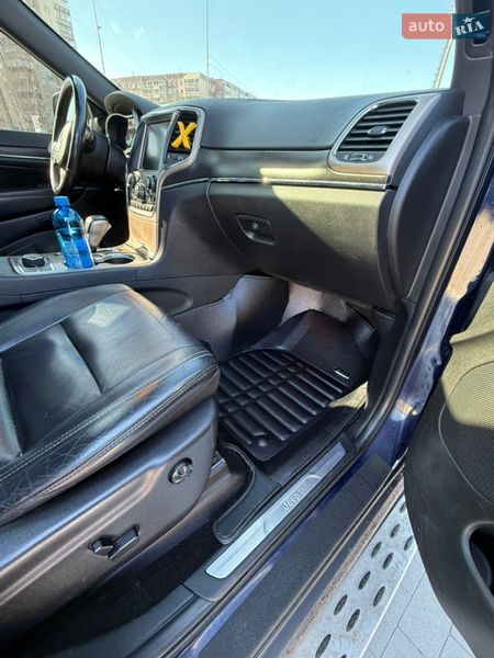 Фото Jeep Grand Cherokee з оголошення AUTO.RIA