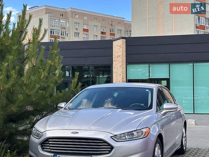 Фото Ford Fusion з оголошення AUTO.RIA