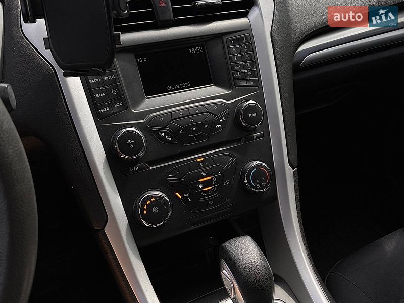 Фото Ford Fusion з оголошення AUTO.RIA