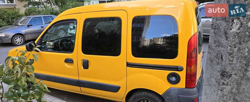 Фото Renault Kangoo з оголошення AUTO.RIA