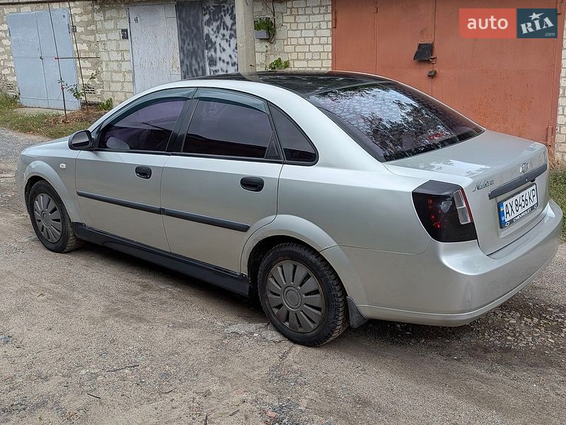 Фото Chevrolet Nubira з оголошення AUTO.RIA