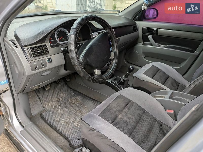 Фото Chevrolet Nubira з оголошення AUTO.RIA