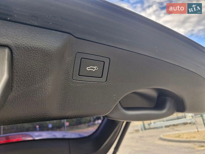 Фото Hyundai Santa FE з оголошення AUTO.RIA