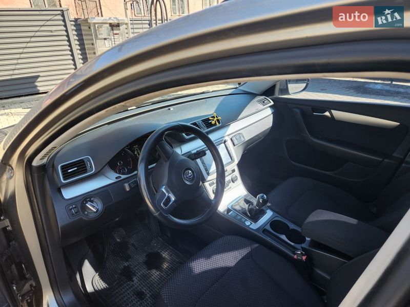 Фото Volkswagen Passat з оголошення AUTO.RIA