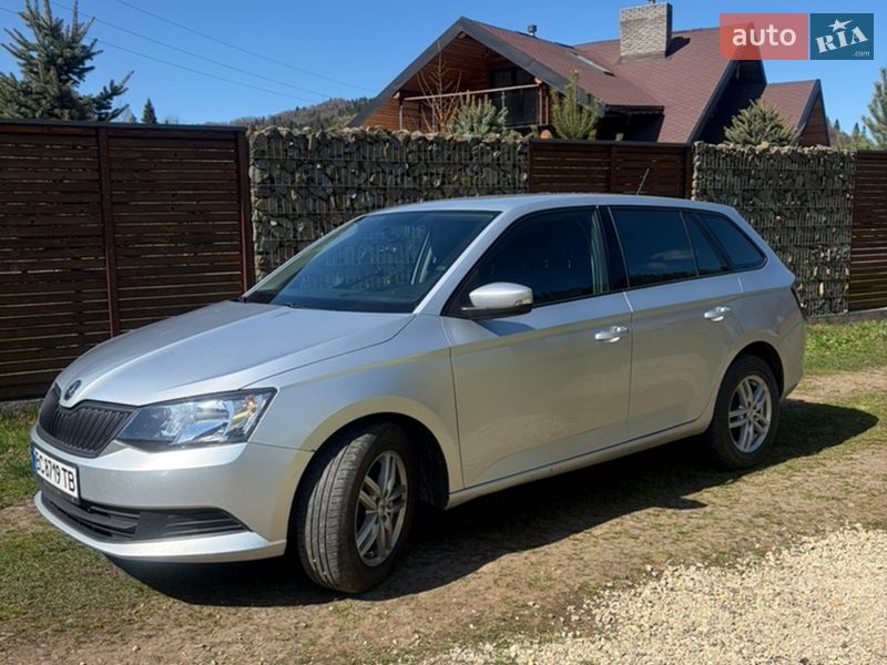 Фото Skoda Fabia з оголошення AUTO.RIA