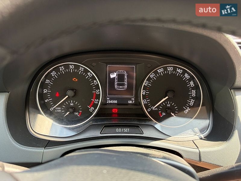 Фото Skoda Fabia з оголошення AUTO.RIA