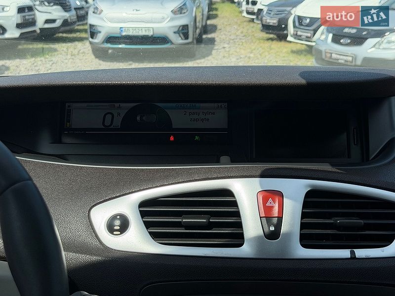 Фото Renault Scenic з оголошення AUTO.RIA