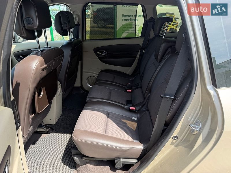 Фото Renault Scenic з оголошення AUTO.RIA