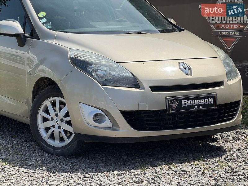 Фото Renault Scenic з оголошення AUTO.RIA