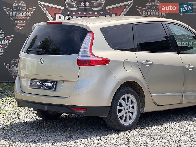 Фото Renault Scenic з оголошення AUTO.RIA