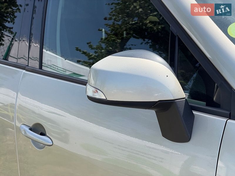 Фото Renault Scenic з оголошення AUTO.RIA
