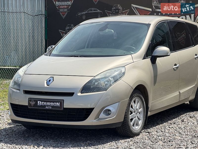Фото Renault Scenic з оголошення AUTO.RIA