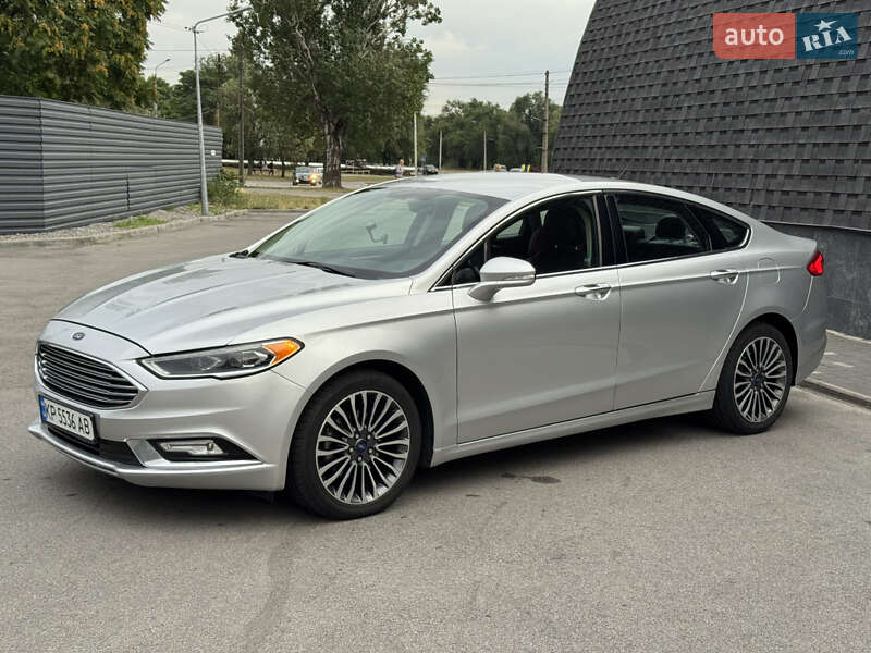 Фото Ford Fusion з оголошення AUTO.RIA