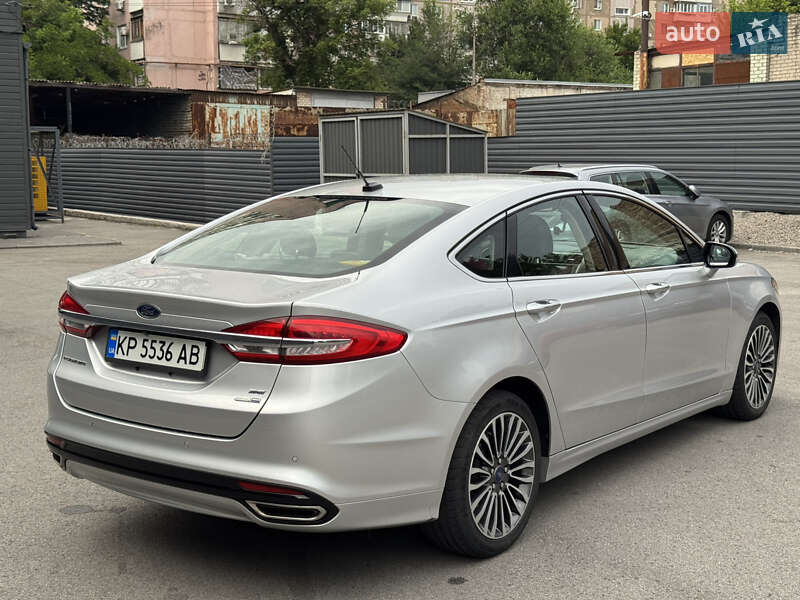 Фото Ford Fusion з оголошення AUTO.RIA