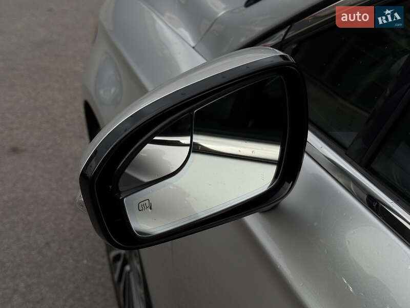 Фото Ford Fusion з оголошення AUTO.RIA