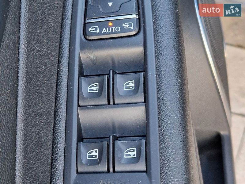 Фото Renault Captur з оголошення AUTO.RIA