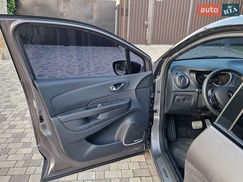 Фото Renault Captur з оголошення AUTO.RIA