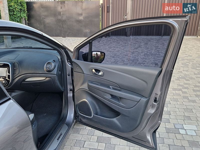 Фото Renault Captur з оголошення AUTO.RIA