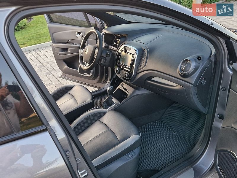 Фото Renault Captur з оголошення AUTO.RIA