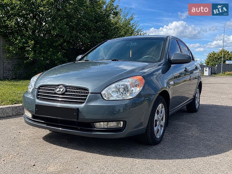 Фото Hyundai Accent з оголошення AUTO.RIA
