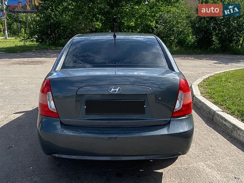 Фото Hyundai Accent з оголошення AUTO.RIA