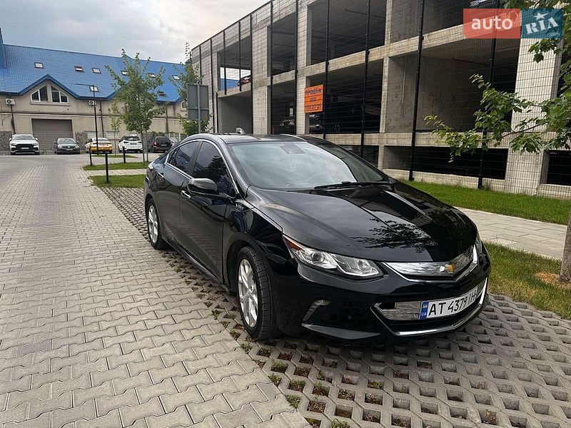 Фото Chevrolet Volt з оголошення AUTO.RIA