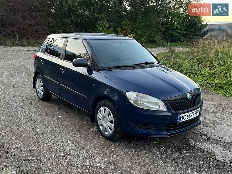 Фото Skoda Fabia з оголошення AUTO.RIA