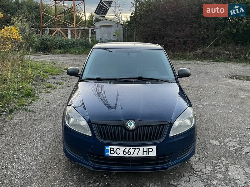 Фото Skoda Fabia з оголошення AUTO.RIA