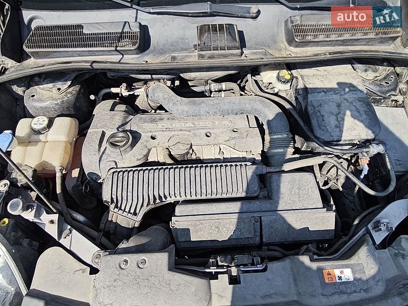 Фото Ford Kuga з оголошення AUTO.RIA