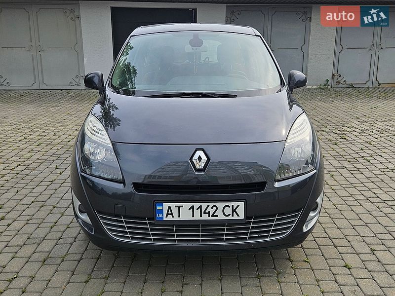 Фото Renault Scenic з оголошення AUTO.RIA