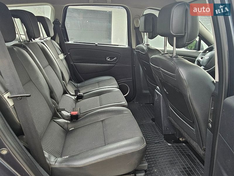 Фото Renault Scenic з оголошення AUTO.RIA