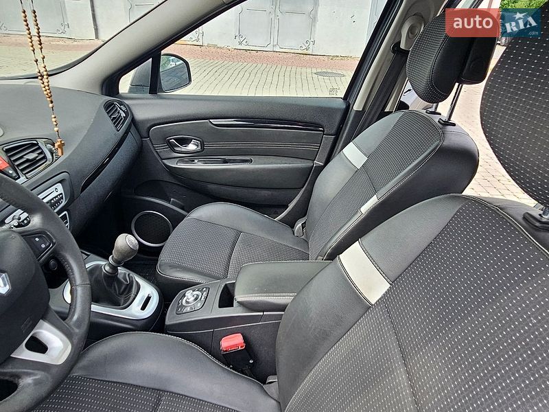 Фото Renault Scenic з оголошення AUTO.RIA