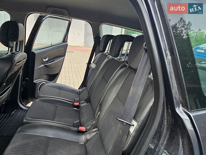 Фото Renault Scenic з оголошення AUTO.RIA