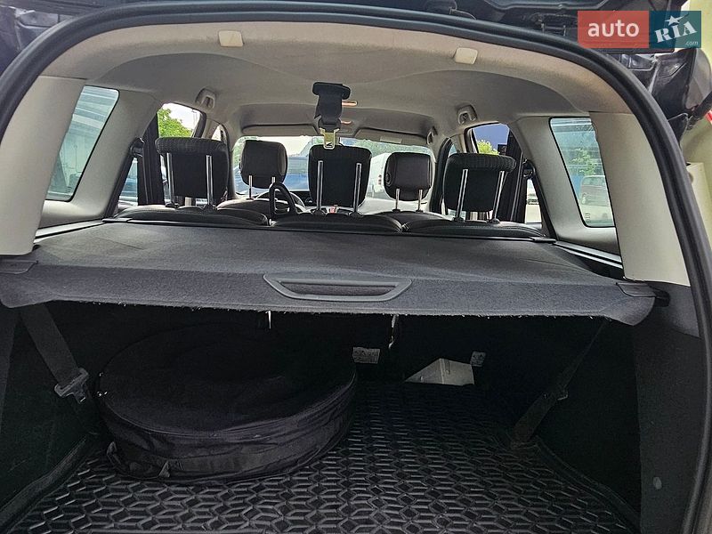 Фото Renault Scenic з оголошення AUTO.RIA