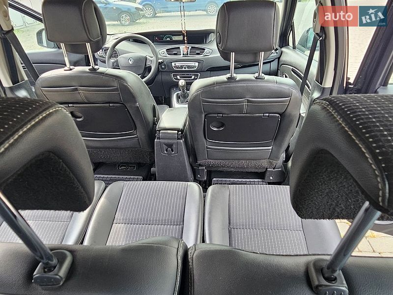Фото Renault Scenic з оголошення AUTO.RIA